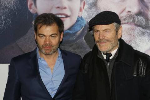 Clovis Cornillac - Tcheky Karyo CELEBRITES : Avant Premiere Belle et Sebastien 3 - Paris - 04 02 2018 MichaelBaucher Panoramic 