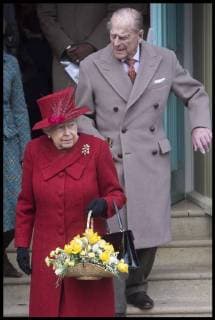 . 04 02 2018. West Newton, United Kingdom. The Queen and Prince Phillip leave the Sunday morning service at St Peter and St Paul Church in West Newton in Sandringham, Norfolk, UK.  xBenxStevensx xi-Imagesx IIM-16874-0051