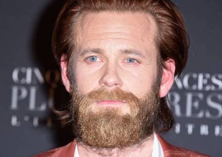 Fifty Shades of Grey 3 Premiere in Paris Eric Johnson ( acteur ) lors du photocall pour l avant premiere du film 50 NUANCES PLUS CLAIRES a Paris CELEBRITES : Avant premiere du film 50 NUANCES PLUS CLAIRES - Paris - 06 02 2018 FedericoPestellini Panoramic 