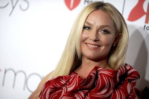 Elisabeth Röhm red fashion show dress collection at the 2018 during New York Fashion Week in the Hammerstein Ballroom New York 08 02 2018 Foto:xD.xVanxTinex xFuturexImage