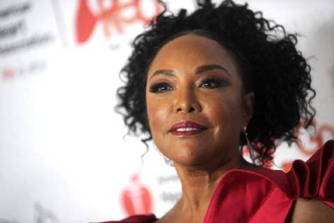 Lynn Whitfield red fashion show dress collection at the 2018 during New York Fashion Week in the Hammerstein Ballroom New York 08 02 2018 Foto:xD.xVanxTinex xFuturexImage