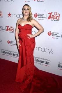Melissa Joan Hart red fashion show dress collection at the 2018 during New York Fashion Week in the Hammerstein Ballroom New York 08 02 2018 Foto:xD.xVanxTinex xFuturexImage