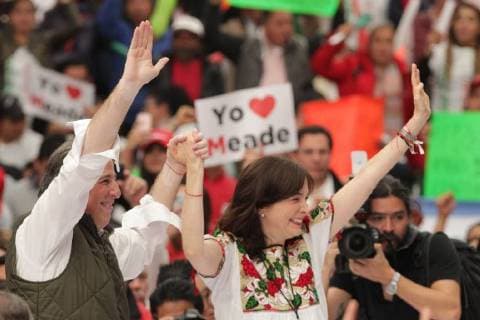 Candidate of the Institutional Revolutionary Party (PRI) in the next presidential elections Jose Antonio Meade (L) and his wife Juana Cuevas (R) participate in an event to close the pre-campaign in Tlalnepantla, State of Mexico, Mexico, 11 February 2018. Candidate of the Institutional Revolutionary Party participates in the closing ceremony of the pre-campaign !ACHTUNG: NUR REDAKTIONELLE NUTZUNG!  Copyright: xMarioxGuzmánx MEX25 20180211-636539744984151877
