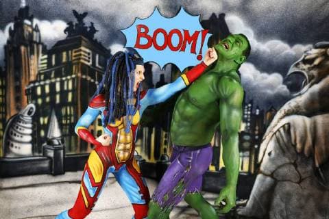 GEEK ART Bodypainting meets SciFi fantasy and more Hulk vs Iron Quinn photo shooting with the models Sarah and Fred as iron Quinn and Hulk in a comic backdrop in the Photo Studio of Schubert Niedernwöhren 13 02 2018 a project of photographer Tschiponnique skupin and the Bodypainters and Transformakers Enrico flax Foto:xT.xSkupin,xB.xSchubertx xFuturexImage