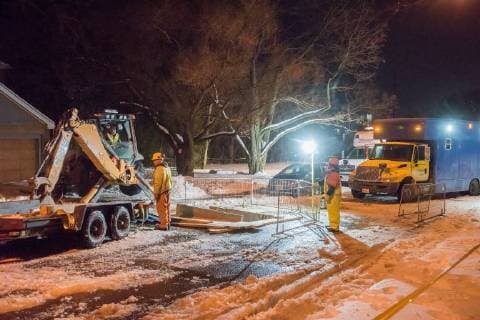 February 13, 2018 - Toronto, CAN., 13 Feb 2018 - A Toronto Police forensic anthropologist began excavating a property related to Bruce McArthur, 66. McArthur has been charged with five counts of first-degree murder in the disappearances of Andrew Kinsman, Selim Esen, Majeed Kayhan, Soroush Mahmudi and Dean Lisowick. Police have used ground-penetrating radar, and cadaver dogs, to locate additional areas at the Mallory Crescent home that a forensic anthropologist will begin excavating this week.VICTOR BIRO via ZUMA Wire - ZUMAb167 20180213_zap_b167_002 Copyright: xVictorxBirox