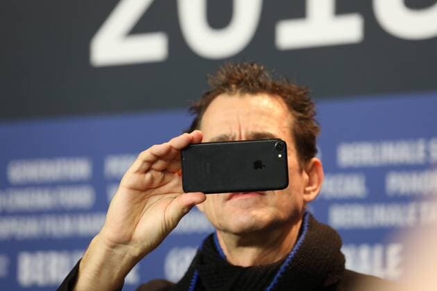 Tom Tykwer jury with Smartphone on the PK of the Berlin Film Festival on February 15 02 2018 Tom Tykwer jury with Smartphone on the PK of the Berlin Film Festival on February 15 02 2018