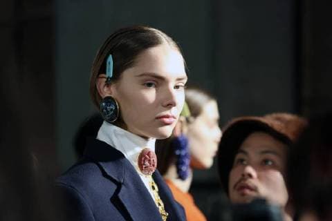 February 17, 2018 - London, United Kingdom - TOGA - Backstage - LFW February 2018. A model seen on backstage ahead of the TOGA show during London Fashion Week February 2018 at BFC Show Space. London United Kingdom - ZUMAs197 20180217_zaa_s197_014 Copyright: xRahmanxHassanix xSopaxImagesx