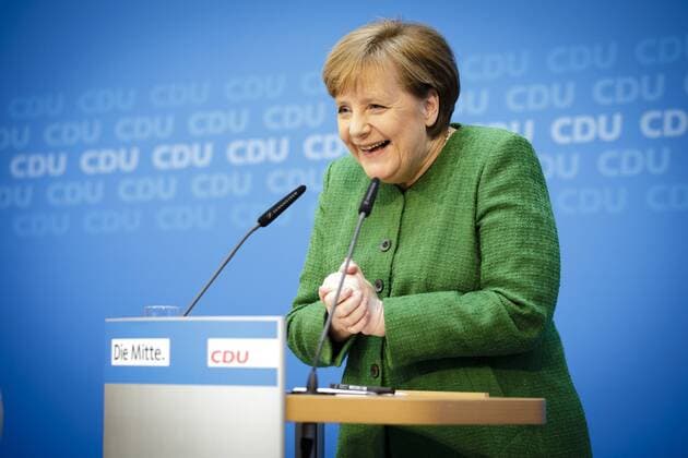 Bilder des Tages Bundeskanzlerin Angela Merkel, CDU, spricht im Rahmen einer Pressekonferenz. Merkel hat Annegret Kramp-Karrenbauer als kuenftige CDU-Generalsekretaerin vorgeschlagen. 19.02.2018, Berlin. Berlin Deutschland *** German Chancellor Angela Merkel CDU speaks during a press conference of Merkel has Annegret Kramp Karrenbauer as the future CDU General Secretary proposed 19 02 2018 Berlin Berlin Germany Copyright: xIngaxKjer photothek.netx