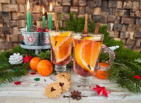 Heisser Punsch mit Gewürzen und Orange - Hot mulled wine *** Hot punch with spices and orange hot mulled wine  1079704630