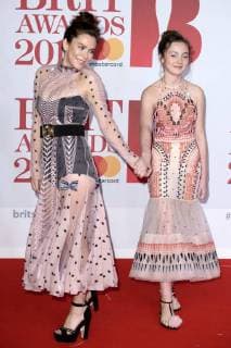 Anna Friel mit Tochter Gracie bei der Verleihung der BRIT Awards 2018 in der O2 Arena. London, 21.02.2018 Anna Friel mit Tochter Gracie *** Anna Friel with daughter Gracie at the BRIT Awards 2018 in the O2 Arena London 21 02 2018 Anna Friel with daughter Gracie  Foto:xS.xVasx xFuturexImage