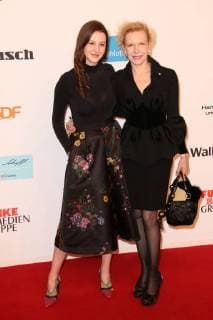 Sunnyi Melles and her daughter Leonille Elisabeth zu Sayn Wittgenstein Sayn at the ceremony Goldene Kamera 2018 on 22 02 2018 in Hamburg Golden Camera Awards Ceremony 2018 in Hamburg