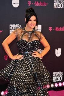 Mexican singer and actress Maite Perroni poses on his arrival to the carpet of the 30th edition of the Lo Nuestro Award to the Latin Music, at the American Airlines Arena in Miami, USA, 22 February 2018. Famous and popular Latinos parade in carpet of Lo Nuestro Award !ACHTUNG: NUR REDAKTIONELLE NUTZUNG!  Copyright: xGIORGIOxVIERAx MIA00 20180223-636549581764971071