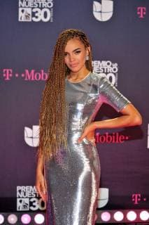 US singer Leslie Grace pose on his arrival to the carpet of the 30th edition of the Lo Nuestro Award to the Latin Music, at the American Airlines Arena in Miami, USA, 22 February 2018. Famous and popular Latinos parade in carpet of Lo Nuestro Award !ACHTUNG: NUR REDAKTIONELLE NUTZUNG!  Copyright: xGIORGIOxVIERAx MIA00 20180223-636549594314747989