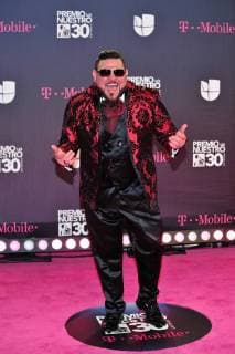 Puerto Rican musician Angel Lopez poses on his arrival to the carpet of the 30th edition of the Lo Nuestro Award to the Latin Music, at the American Airlines Arena in Miami, USA, 22 February 2018. Famous and popular Latinos parade in carpet of Lo Nuestro Award !ACHTUNG: NUR REDAKTIONELLE NUTZUNG!  Copyright: xGIORGIOxVIERAx MIA00 20180223-636549613668419989