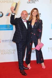 Horst Lichter with Mrs. Nada at the presentation of the Golden Camera in the fair Hamburg Karolinenstrasse Copyright imago stock people GmbH Tinkeres Date 22 02 2018 Golden Camera