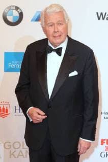 Prof Peter Weck at the presentation of the Golden Camera in the fair Hamburg Karolinenstrasse Copyright imago stock people GmbH Tinkeres Date 22 02 2018 Golden Camera