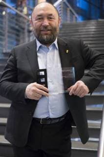 Director Timur Bekmambetov with the Panorama Audience Award for the film PROFILE during the presentation of the Panorama Audience Award on the occasion of the 68th Berlin International Film Festival 68 Berlin International Film Festival