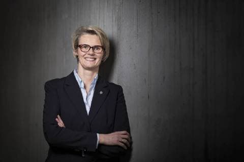 Bilder des Tages Anja Karliczek, CDU, designierte Bundesministerin fuer Bildung und Forschung, posiert fuer ein Foto in Berlin, 26.02.2018. Berlin Deutschland *** Anja Karliczek CDU designated Federal Minister for Education and Research poses for a photo in Berlin 26 02 2018 Berlin Germany Copyright: xFlorianxGaertner photothek.netx