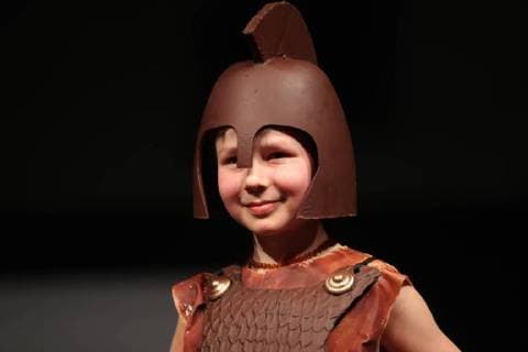 Illustration picture shows a defile with a kid in special chocolate creation at the fifth edition of the Belgian chocolate fair Le Salon du Chocolat , at Tour & Taxis, Thursday 01 March 2018, in Brussels.  BRUNOxFAHY 05305568