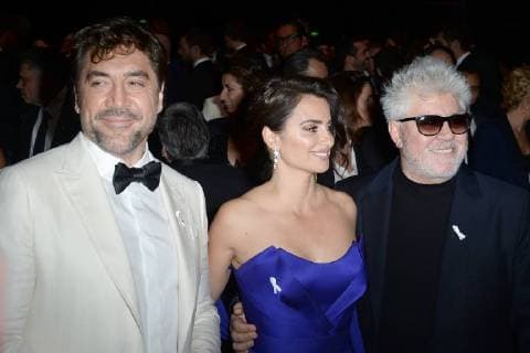 Französischer Filmpreis Cesar - Preisverleihung 43eme ceremonie des CESAR. Salle. 43th movie Cesar awards at Salle Pleyel. Inside ceremony room. 224656 2018-03-02 Salle Pleyel Paris France Cruz, Penelope; Almodovar, Pedro; Bardem, Javier  Copyright: xArnal-Degunx STAR_224656_005