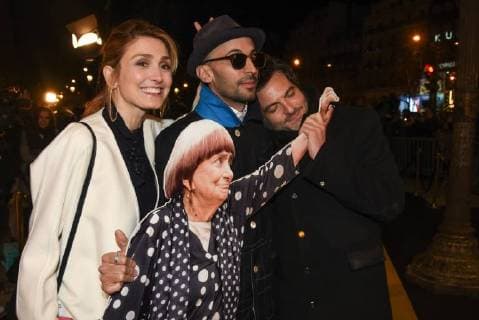 Französischer Filmpreis Cesar - After Party 43eme ceremonie des CESAR. Fouquets. 43the movie CESAR awards. After party at Fouquets restaurant on Champs Elysees. 224660 2018-03-02 Salle Pleyel Paris France Gayet, Julie; Chedid, Matthieu ( M chanteur); JR  Copyright: xArnal-Degunx STAR_224660_015