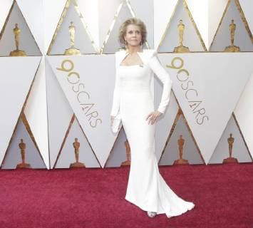 Actress Jane Fonda arrives on the red carpet for the 90th annual Academy Awards at the Dolby Theatre in the Hollywood section of Los Angeles on March 4, 2018.  LAP20180304051 JOHNxANGELILLO