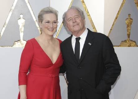 Meryl Streep and Don Gummer arrive on the red carpet for the 90th annual Academy Awards at the Dolby Theatre in the Hollywood section of Los Angeles on March 4, 2018.  LAP20180304093 JOHNxANGELILLO