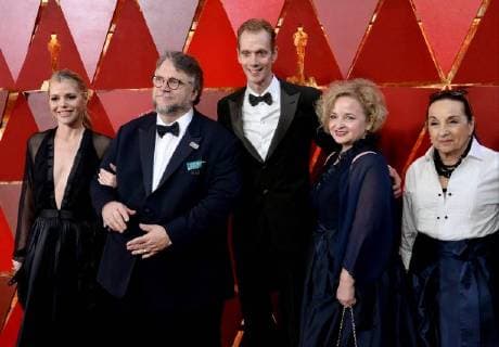 (L-R) Kim Morgan, director Guillermo del Toro and guests arrive on the red carpet for the 90th annual Academy Awards at the Dolby Theatre in the Hollywood section of Los Angeles on March 4, 2018.  LAP20180304952 JIMxRUYMEN