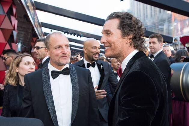Woody Harrelson, Oscar nominee, and Matthew McConaughey arrive on the red carpet of The 90th OscarsÂ® at the DolbyÂ® Theatre in Hollywood, CA on Sunday, March 4, 2018.  Copyright: xMattxPetitx 33546_289PLX