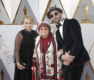 Directors JR and Agnes Varda arrive on the red carpet for the 90th annual Academy Awards at the Dolby Theatre in the Hollywood section of Los Angeles on March 4, 2018.  LAP20180304203 JOHNxANGELILLO