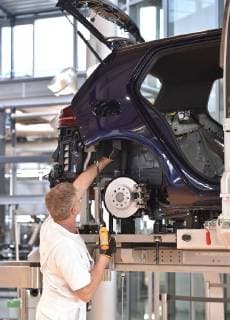 5 3 2018 e Golf production in the Transparent Factory of Volkswagen in Dresden from mid-April 2018, the daily production of the electric vehicle will be increased from 36 to 72 Dresden Saxony Germany