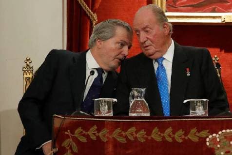 Spanish emeritus King Juan Carlos I (R) and Spanish Government s Spokesman and Education and Culture Minister, Inigo Mendez de Vigo (L), chat during an act by Spanish Royal History Academy to honor King Juan Carlos I 80th birthday that was celebrated on 05 January, in Madrid, Spain, 05 March 2018. Spanish Royal History Academy to honor King Juan Carlos I !ACHTUNG: NUR REDAKTIONELLE NUTZUNG!  Copyright: xJuanJoxMartinx GRAF5527 20180305-636558766307500668