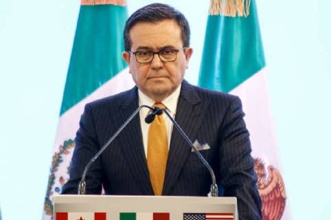 (180306) -- MEXICO CITY, March 6, 2018 -- Mexican Economy Minister Ildefonso Guajardo speaks during a press conference after the seventh round of talks to modernize the North American Free Trade Agreement (NAFTA), in Mexico City, capital of Mexico, on March 5, 2018. The seventh round of talks to modernize NAFTA ended here Monday on a mixed note with the U.S. calling the progress not good enough but Mexico remaining upbeat. ) (fc) (da) (rtg) (swt) MEXICO-MEXICO CITY-NAFTA FranciscoxCanedo 