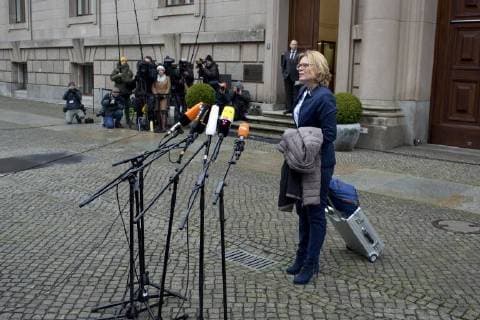 Deutschland, Berlin, Parlamentarische Gesellschaft, Sondierungsgespräche von CDU CSU, FDP und B90 Grüne für eine mögliche Jamaika Koalition, Julia Klöckner CDU, 16.11.2017 *** Germany Berlin Parliamentary Society Exploratory talks by CDU CSU FDP and B90 Greens for a possible Jamaica coalition Julia Klöckner CDU 16 11 2017