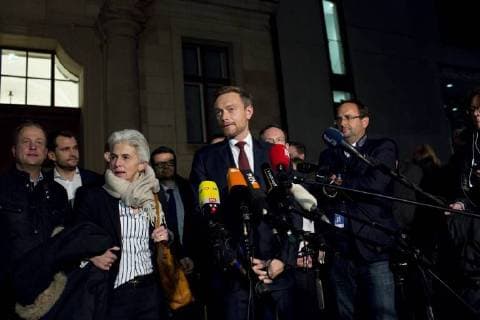 Deutsche Parteien: FDP. Scheitern der Jamaika-Sondierungsgespräche 2017 Deutschland, Berlin, Parlamentarische Gesellschaft, Sondierungsgespräche von CDU CSU, FDP und B90 Grüne für eine mögliche Jamaika Koalition, Christian Lindner FDP nach dem Abbruch der Gespräche, 17.11.2017 *** Germany Berlin Parliamentary Society Exploratory talks by CDU CSU FDP and B90 Greens for a possible Jamaican coalition Christian Lindner FDP after the termination of talks 17 11 2017