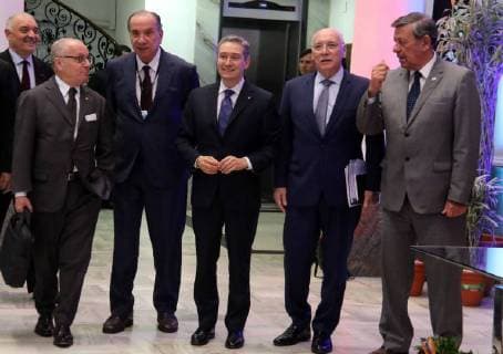 (L-R) Argentinian Chancellor Jorge Faurie, Brazilian Foreign Minister Aloysio Nunes, Canadian Minister of International Trade, François-Philippe Champagne, Paraguayan Chancellor Eladio Loizaga and Uruguayan Chancellor Rodolfo Nin Nova talk before a meeting at the headquarters of the Ministry of Foreign Affairs of Paraguay in Asuncion, Paraguay, 09 March 2018. The four foreign ministers of Mercosur (Argentina, Brazil, Paraguay and Uruguay) will formalize today in Asuncion the beginning of negotiations for a free trade agreement with Canada, a country represented at the summit by its Minister of International Trade, François-Philippe Champagne. Ministers of Foreign Affairs of Mercosur meet in Asuncion for negotiations with Canada !ACHTUNG: NUR REDAKTIONELLE NUTZUNG! Copyright: xAndresxCristaldox ASU08 20180309-636562096866154287