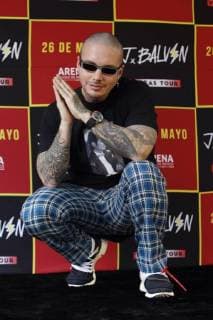 Colombian singer J. Balvin poses during a press conference in Mexico City, Mexico, 09 March 2018. Balvin announced a concert next 26 May as part of his Vibras Tour at the Mexico City Arena. J Balvin presents upcoming concert in Mexico City !ACHTUNG: NUR REDAKTIONELLE NUTZUNG!  Copyright: xSashenkaxGutierrezx MDF003 20180309-636562303730902940
