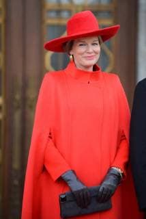 King Philippe and Queen Mathilde on the state visit in Canada. Official welcoming ceremony at Rideau Hall by her excellency the Right Honourable Julie Payette, Governor of Canada with military honours in front of Rideau Hall 12 march, Ottawa, Canada F. Andrieu Agencepeps Reporters Roi Philippe et la Reine Mathilde durant la visite d Etat au Canada. Ceremonie officielle de bienvenu au Rideau Hall accueilli par la Gouverneur Generale du Canada Julie Payette 12 mars, Ottawa, Canada F. Andrieu Agencepeps Reporters Reporters Andrieu 