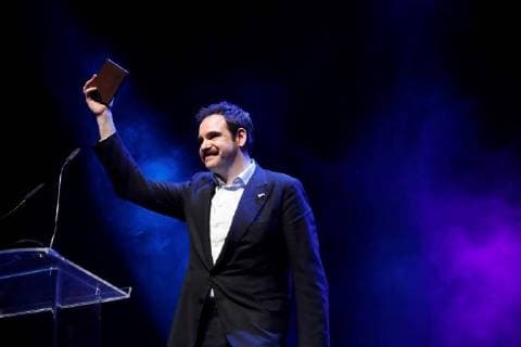 Actor Jorge Uson receives a Best Theater Main Actor award during the 27th Actors and Actresses Union Awards at the Circo Price Theater in Madrid, Spain, 12 March 2018. 27th Actors and Actresses Union awards !ACHTUNG: NUR REDAKTIONELLE NUTZUNG!  Copyright: xJuanJoxMartinx MAD062 20180312-636564950523865954