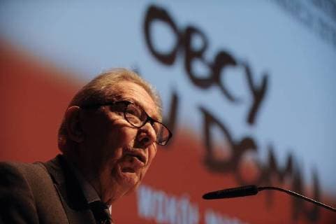 Bilder des Tages Bilder des Tages March 13, 2018 - Warsaw, Poland - Antony Polonsky, Professor Emeritus at Brandeis University and hief historian at POLIN is seen speaking during the opening of the March 68. Fifty years later conference at the Museum of the History of Polish Jews (POLIN) in Warsaw, Poland on March 13, 2018. Warsaw Poland  - ZUMAn230 20180313_zaa_n230_292 Copyright: xJaapxArriensx