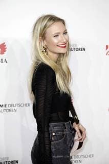 Carolin Niemczyk Glass Bead Game at the 10th German Music Author Award 2018 at the Hotel Ritz Carlton Berlin 15 03 2018 Foto:xS.xGabschx xFuturexImage