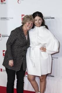 L R Monika Gruetters with award winner Balbina Jagielska at the Music Author Award on 16 03 2018 in Berlin