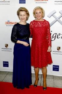 Ursula von der Leyen and Liz Mohn at the 13th presentation of the Steiger Awards in the Alte Kaue of the Hansemann Dortmund colliery 17 03 2018 Foto:xC.xHardtx xFuturexImage