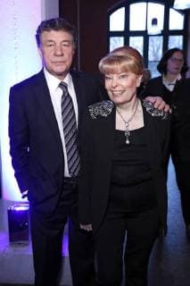 Otto Rehhagel with his wife Beate Rehhagel at the 13th Steiger Awards ceremony in the Alte Kaue of the Hansemann Dortmund colliery 17 03 2018 Foto:xC.xHardtx xFuturexImage