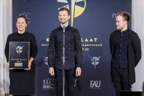 20.03.2018, Tallinn Kadrioru lossis toimus auhinnatseremoonia Kuldne Plaat 2018, kus tunnustati Eesti edukamaid muusikailma tegijaid. The Estonian Music Awards are the annual Estonian pop music awards. The awards began in 1998, when the Estonian Association of the Phonogram Producers first awarded the Golden Record (Estonian: Kuldne Plaat) to the most successful artists. Foto: Konstantin Sednev Eesti Meedia Tallinn Harjumaa Estonia  Copyright: xKonstantinxSednevx
