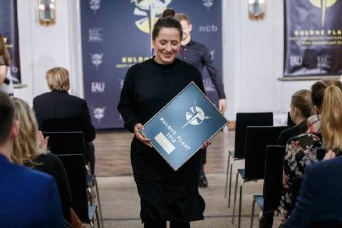20.03.2018, Tallinn Kadrioru lossis toimus auhinnatseremoonia Kuldne Plaat 2018, kus tunnustati Eesti edukamaid muusikailma tegijaid. The Estonian Music Awards are the annual Estonian pop music awards. The awards began in 1998, when the Estonian Association of the Phonogram Producers first awarded the Golden Record (Estonian: Kuldne Plaat) to the most successful artists. Foto: Konstantin Sednev Eesti Meedia Tallinn Harjumaa Estonia  Copyright: xKonstantinxSednevx
