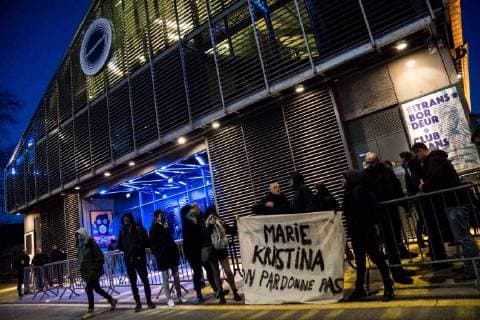Bilder des Tages March 21, 2018 - Lyon, France - Feminists demonstrates against the concert of Bertrand Cantat in front of the Transbordeur in Lyon, France, on March 20th, 2018. The singer was sentenced for the murder of Marie Trintignant in Vilnius in 2003 to eight years of criminal imprisonment. Lyon France  - ZUMAn230 20180321_zaa_n230_491 Copyright: xNicolasxLiponnex