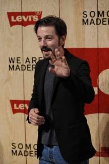 Mexican actor Diego Luna poses during the opening of a Levi s store in Mexico City, Mexico, on 22 March 2018. INAUGURATION OF LEVIS STORE IN MEXICO CITY !ACHTUNG: NUR REDAKTIONELLE NUTZUNG!  Copyright: xJoséxMéndezx MEX01 20180323-636573821649377185