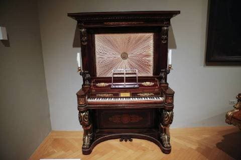An Upright Piano from 1831 by Loud & Brothers is on display at a press preview for The Art of Music: The New Musical Instruments Galleries at Metropolitan Museum of Art on March 23, 2018 in New York City. The Art of Music: presents four thousand years of musical instruments from across the globe.  NYP20180323161 JOHNxANGELILLO