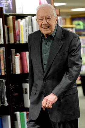 March 26, 2018 - New York, NY, USA - March 26, 2018 New York City..Former President of the USA, Jimmy Carter, signs copies of his new book Faith: A Journey For All at Barnes & Noble Fifth Avenue on March 26, 2018 in New York City. New York USA  - ZUMAny1_ 20180326_zaf_ny1_006 Copyright: xKristinxCallahanx